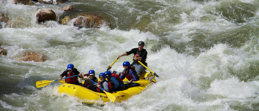 Voyage Bhoutan activité sportive rafting