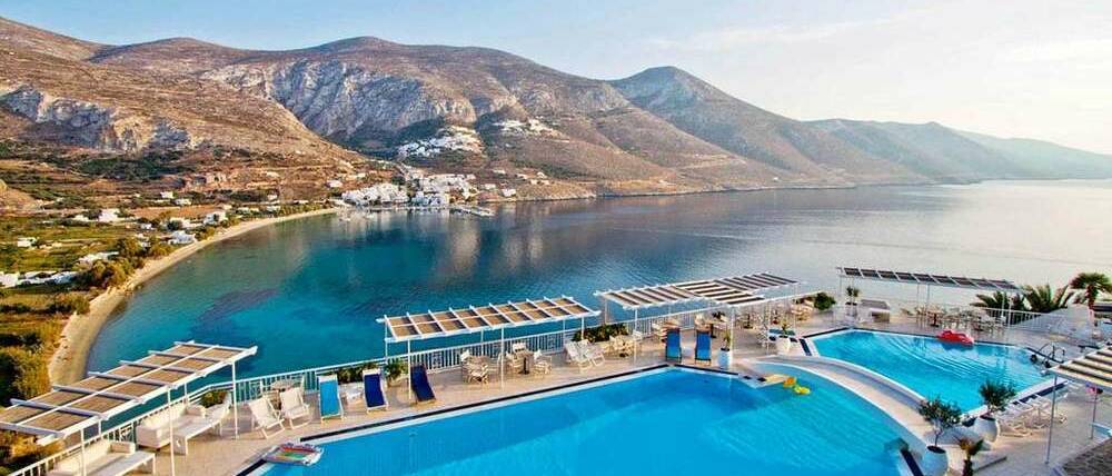 Voyage Grèce hôtel de charme piscine vue mer