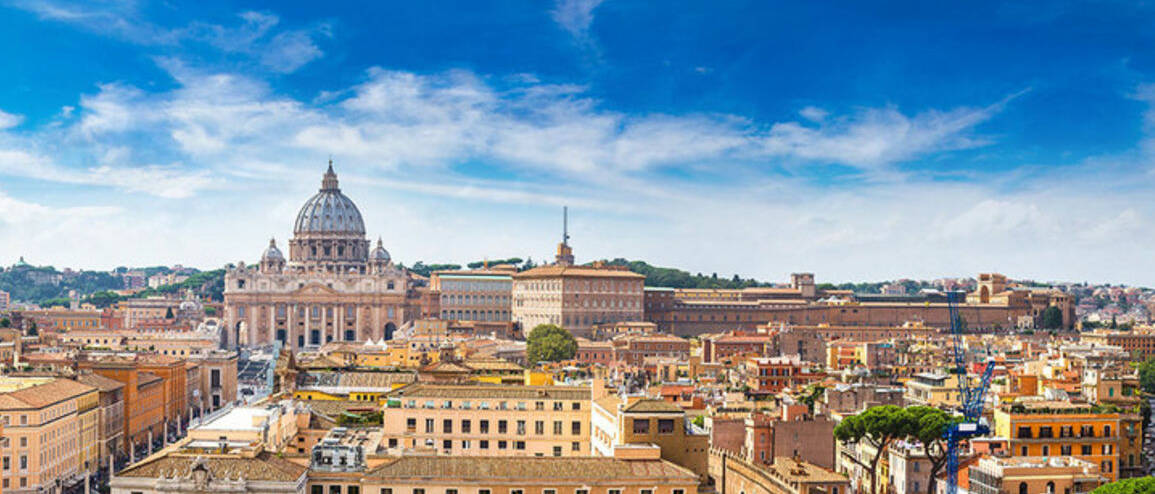 Voyage à Rome en Italie basilique Saint-Pierre et vue de la ville