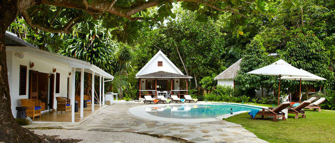 Voyage Jamaïque hôtel de charme terrasse avec piscine Oracabessa