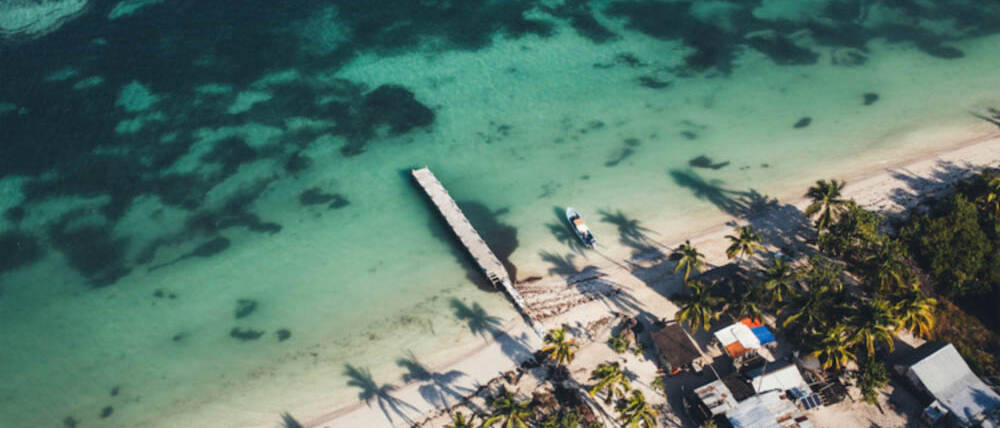 Voyage Mexique hôtel de charme Holbox vue aérienne plage