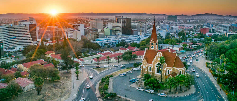 Voyage Namibie coucher de soleil sur Windhoek