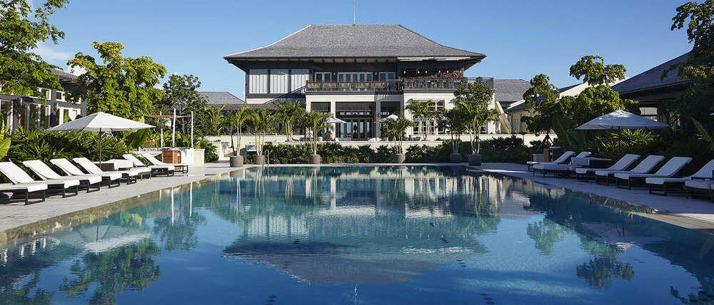 Voyage Nassau et Exumas piscine hôtel de charme