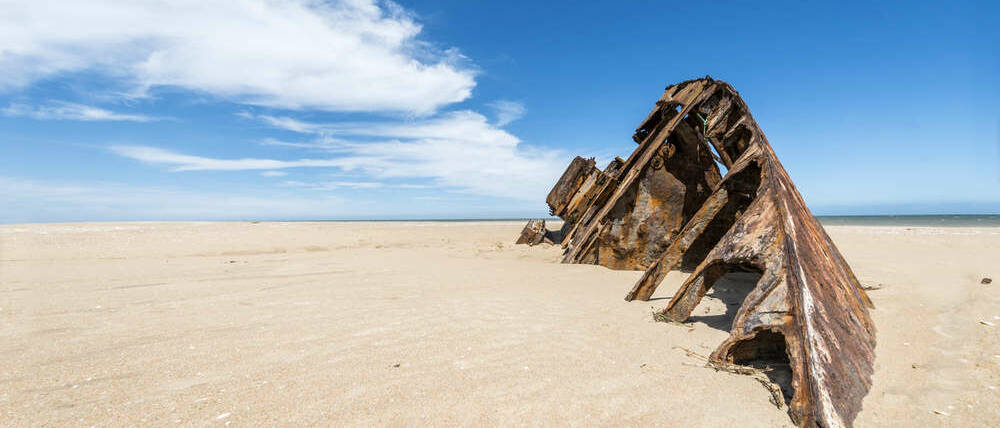 Voyage Uruguay épave sur une plage de Jose Ignacio